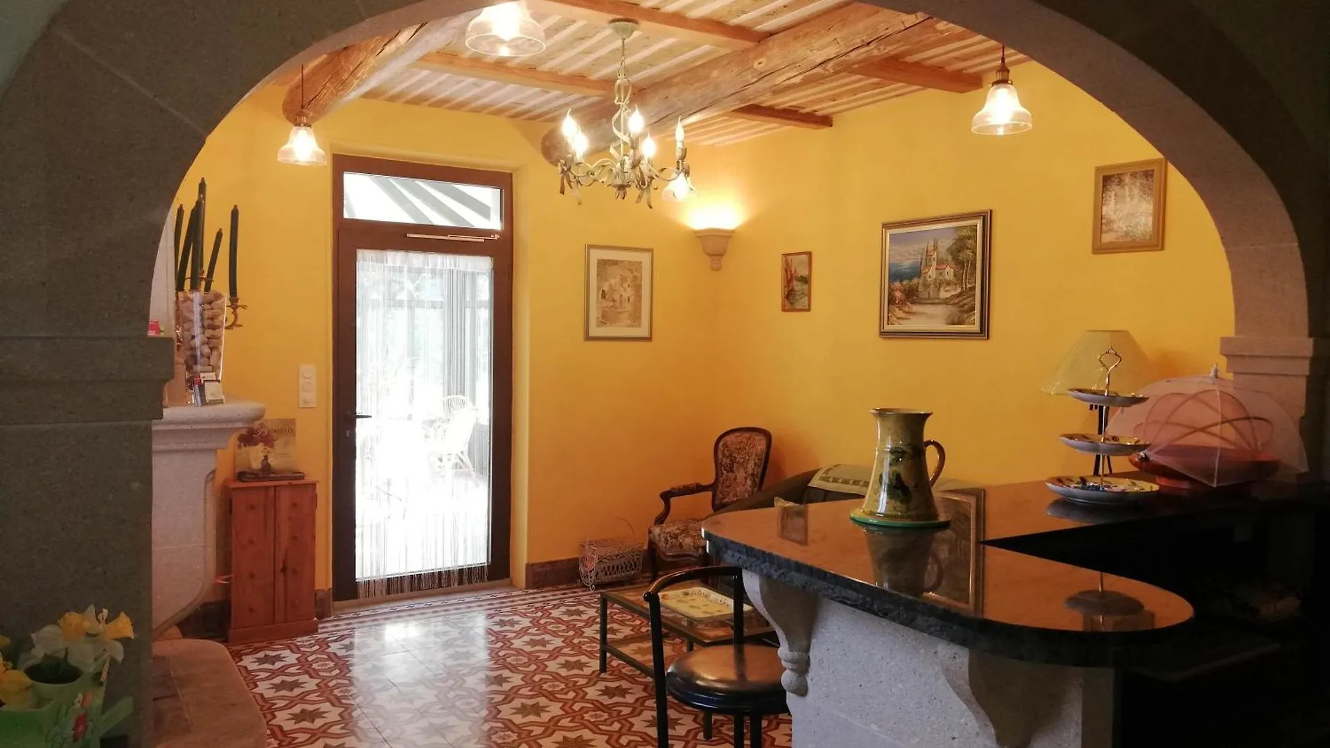 Le Jardin Provencal 2 Villa Le Thor 0*,